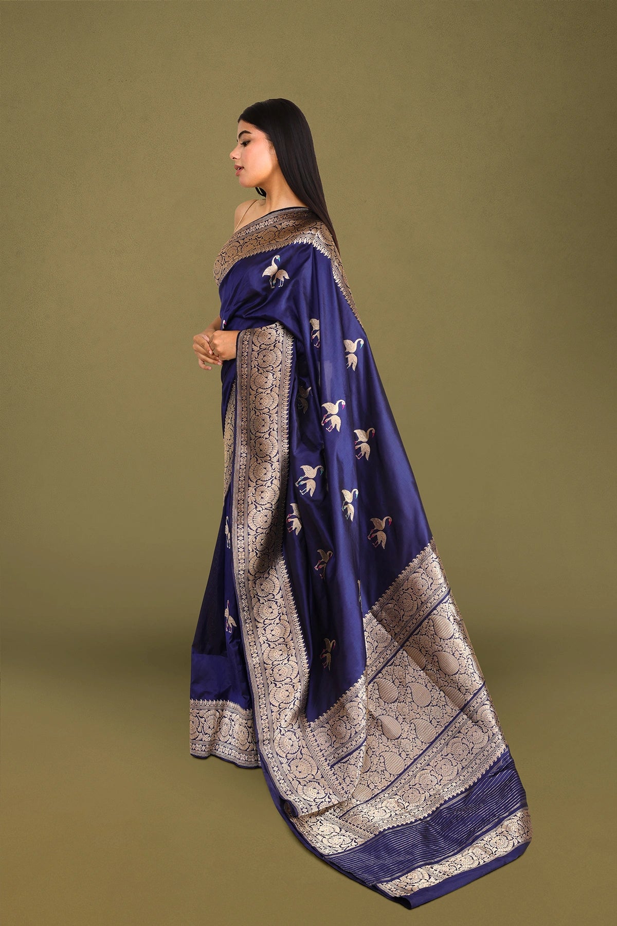 Navy Blue Pure Silk Banarasi Saree with Kadua Swan Motifs