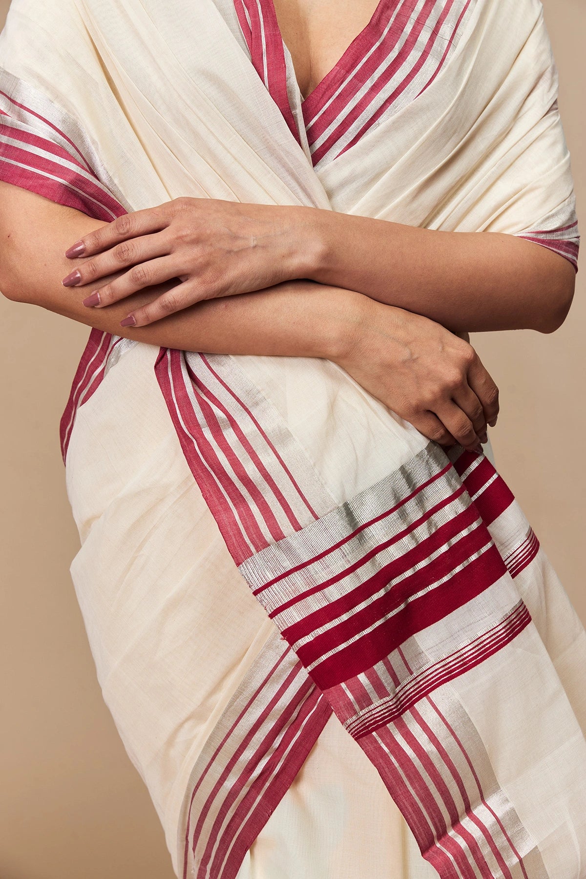 Pallu detailing with rich zari and woven texture