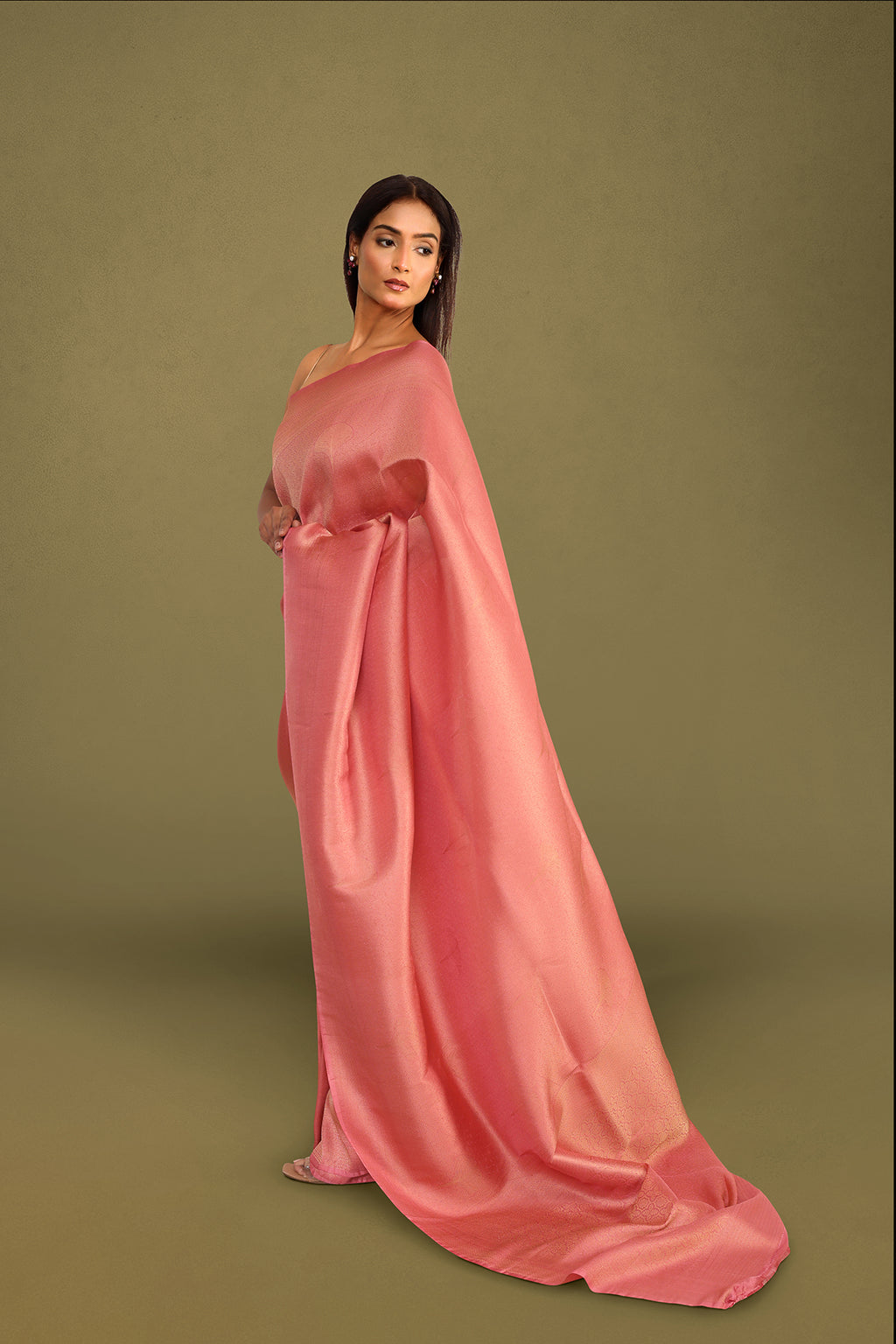 Coral Pink Tanchoi Brocade Banarasi Saree in Pure Silk