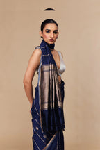 Detailed silver zari border on navy Kadwa Banarasi sare