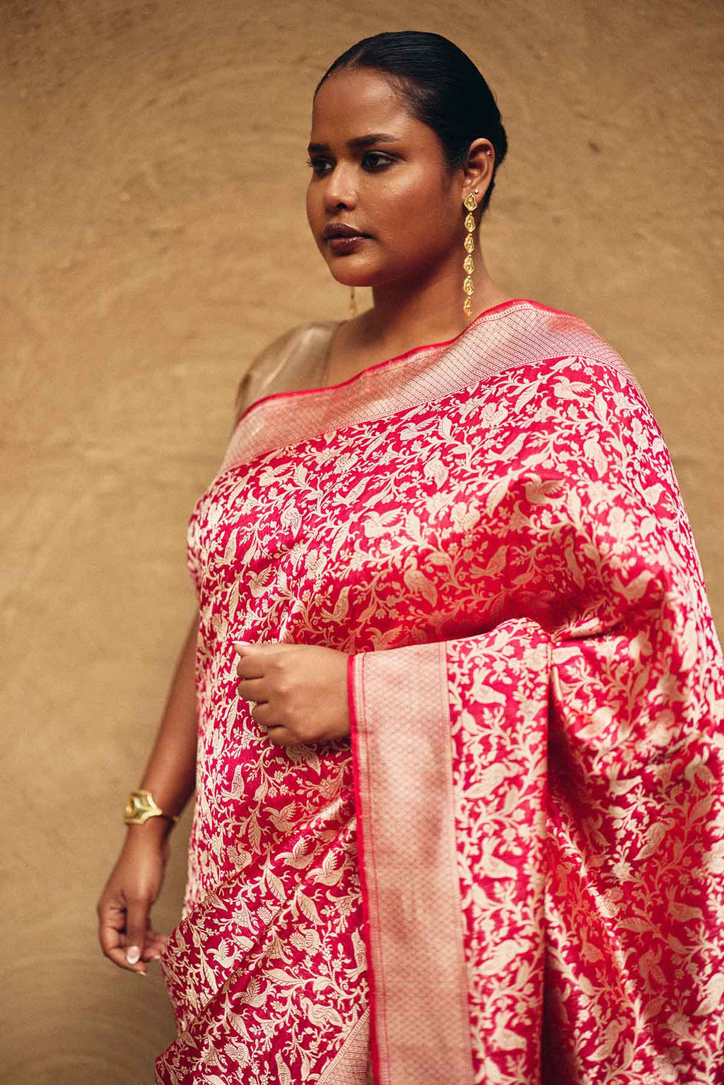 Pure Katan Silk Banarasi Saree with Shikargah Jaal – Red & Gold