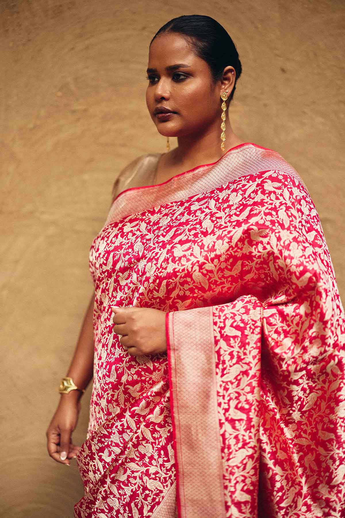 Pure Katan Silk Banarasi Saree with Shikargah Jaal – Red & Gold