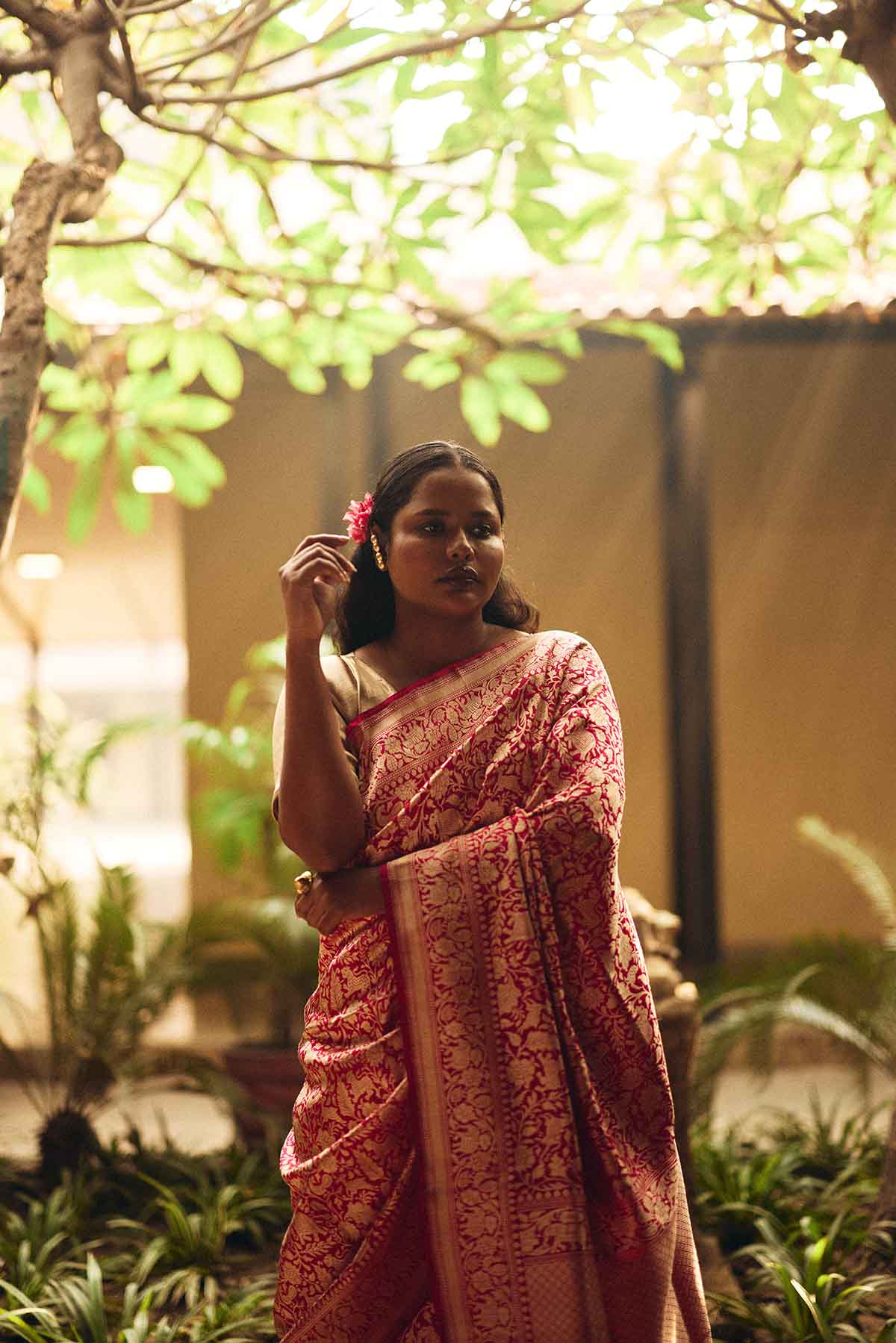 Pure Silk Banarasi Shikargah Saree – Red & Gold