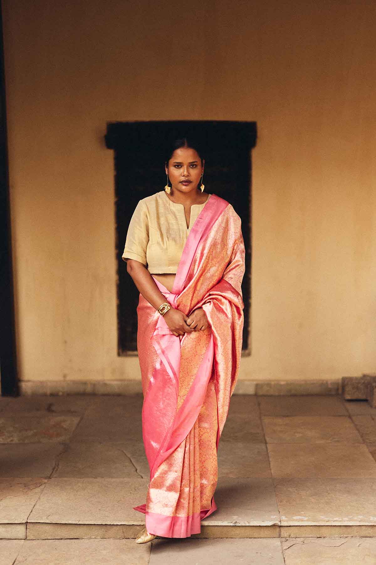 Pure Silk Banarasi Brocade Tanchoi Jamewar Saree with Masru Border – Peach Gold